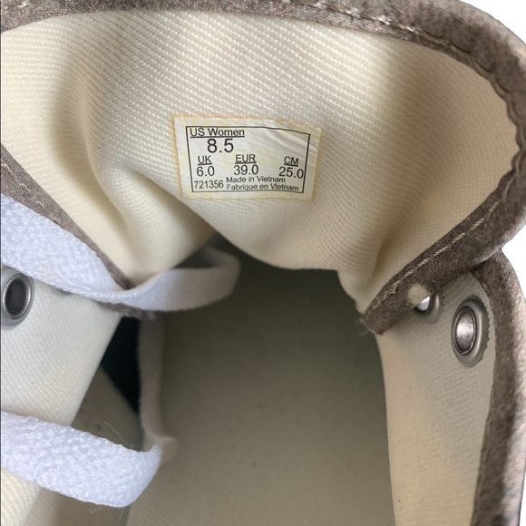 NWOB Women's VANS Washed Look Canvas Polka Dot Skate/Sneakers Size 8.5 Brown - Picture 9 of 11